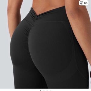 Halara UltraSculpt™M High Waisted Tummy
Control V Butt Lifting Leggings